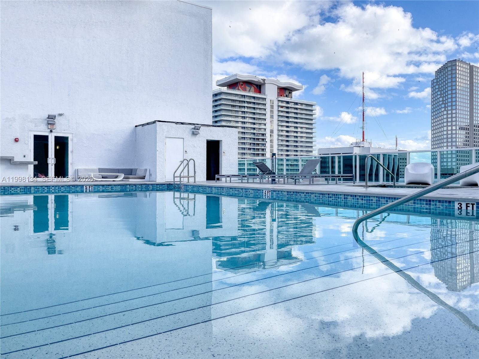 133 NE 2nd Ave #2105, Miami FL 33132
