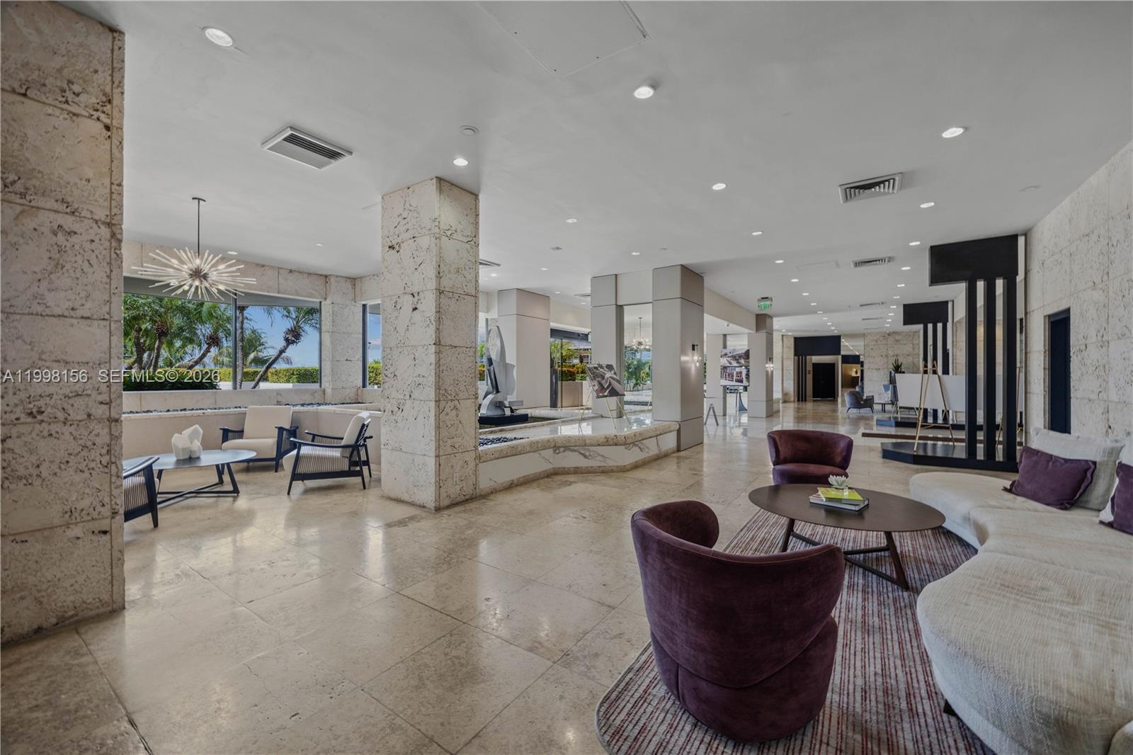 1000 W Island Blvd #1910, Aventura FL 33160