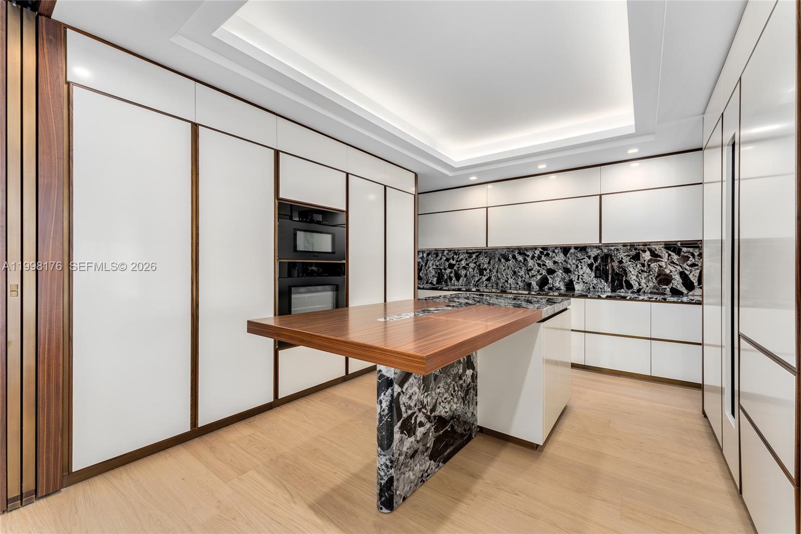 7445 Fisher Island Dr #7445, Miami Beach FL 33109