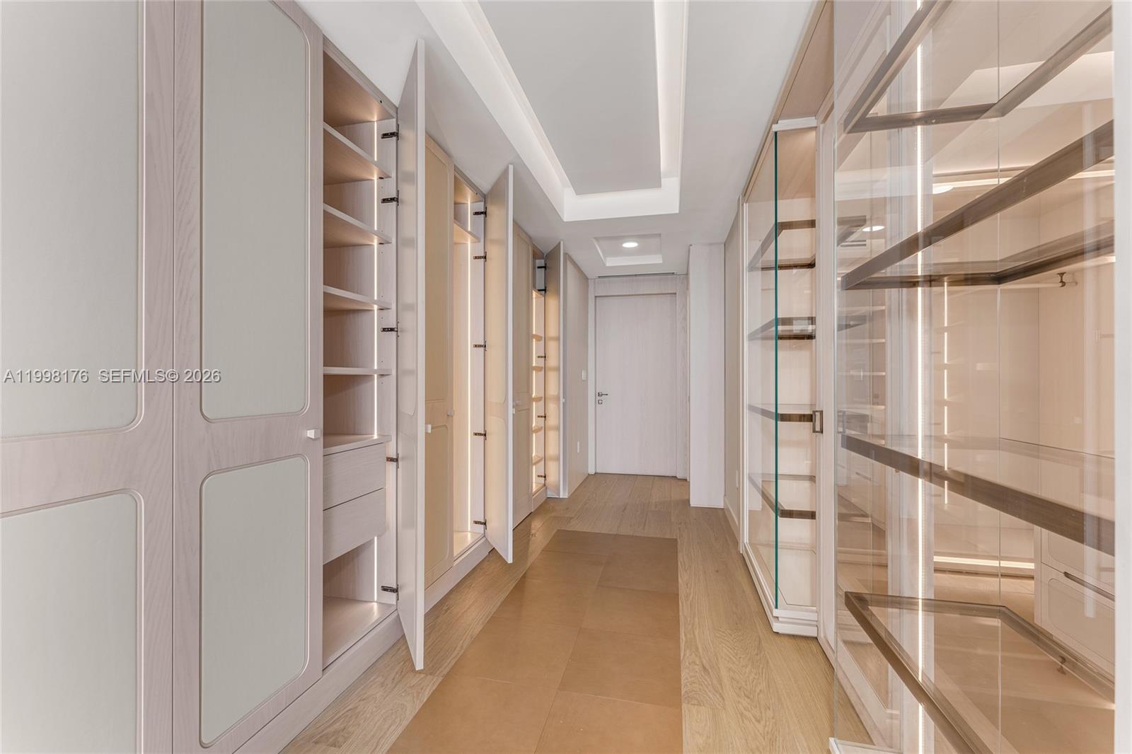 7445 Fisher Island Dr #7445, Miami Beach FL 33109