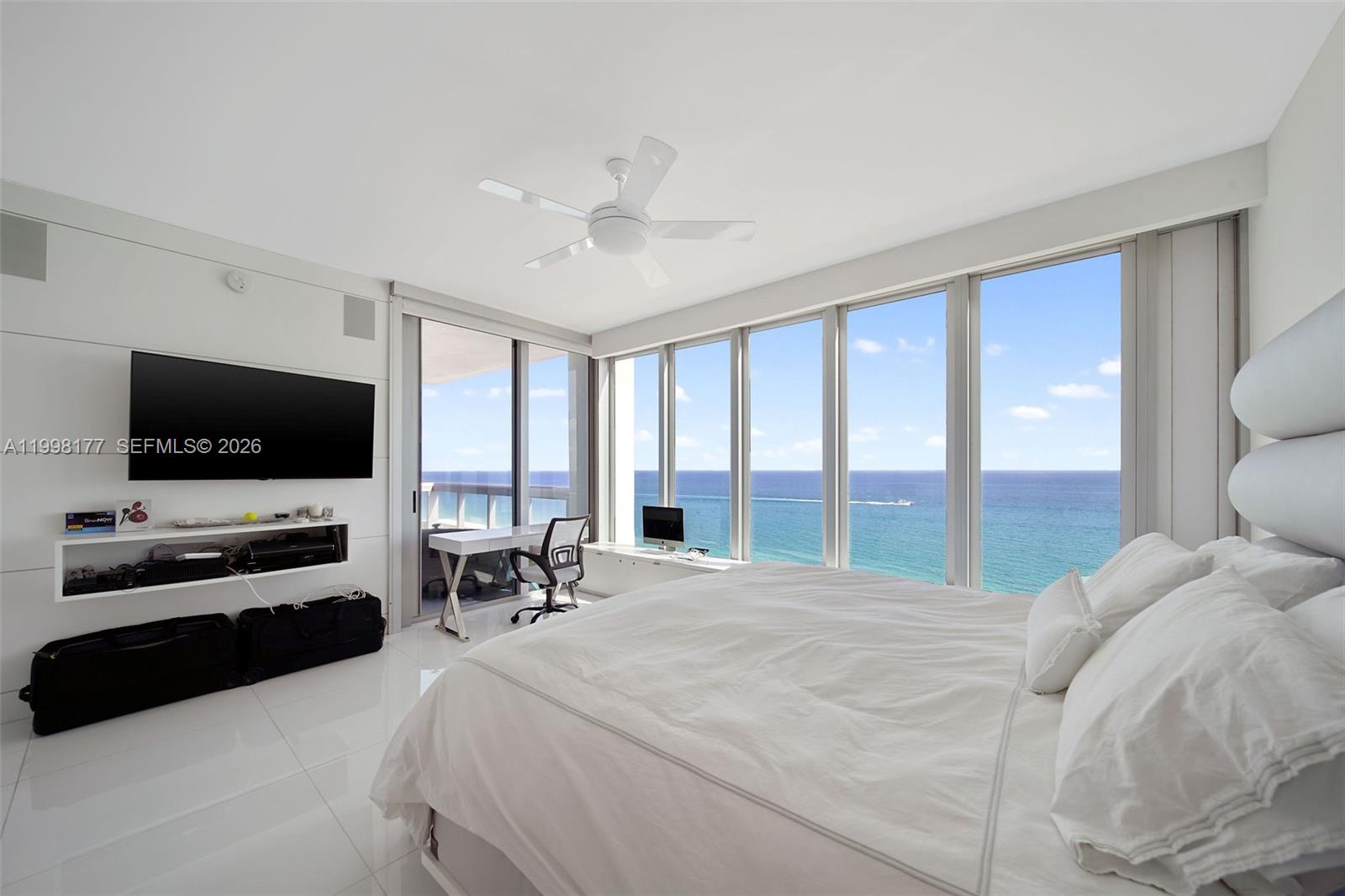 6899 Collins Ave #1905, Miami Beach FL 33141
