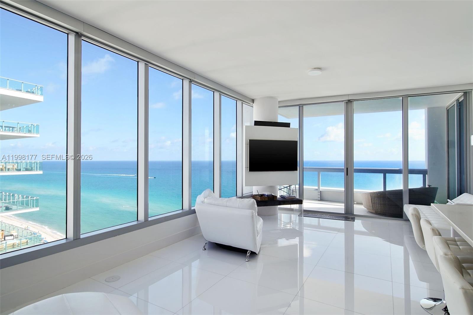 6899 Collins Ave #1905, Miami Beach FL 33141
