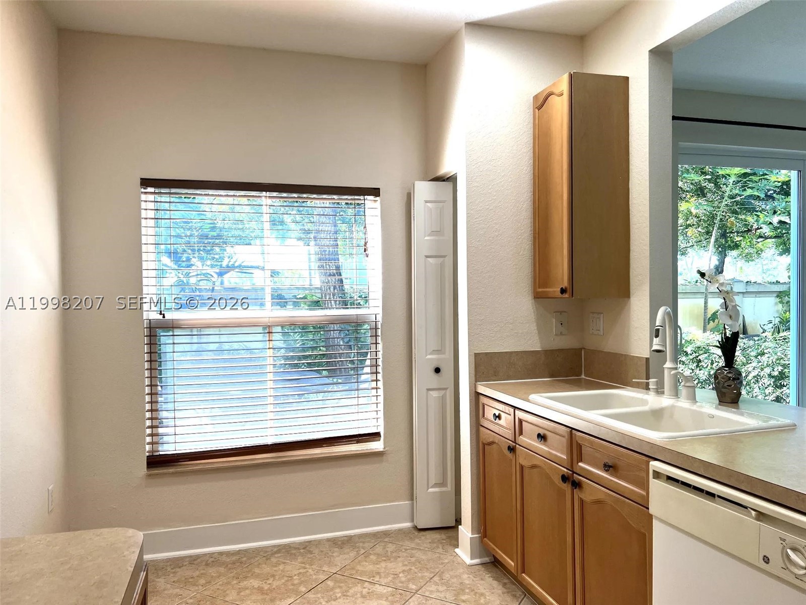 3377 Merrick Ln #707, Margate FL 33063