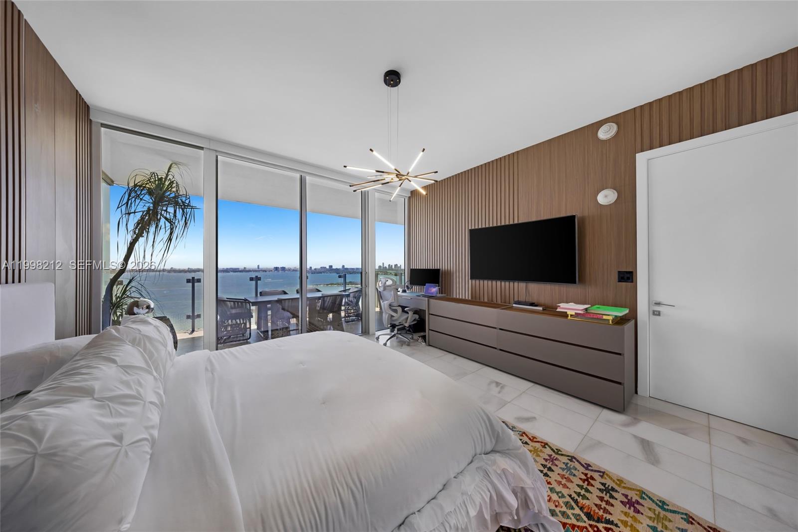 700 NE 26th Ter #2202, Miami FL 33137