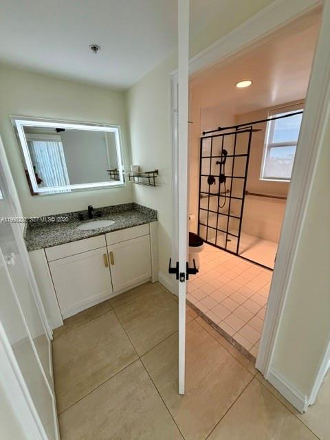 7270 SW 88th St #B306, Miami FL 33156