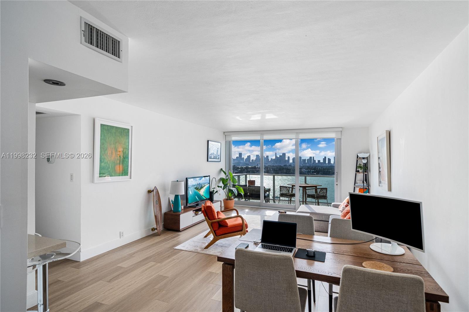 1000 West Ave #1116, Miami Beach FL 33139