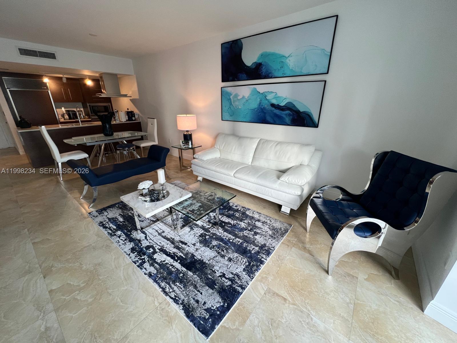 495 Brickell ave #2707, Miami FL 33131