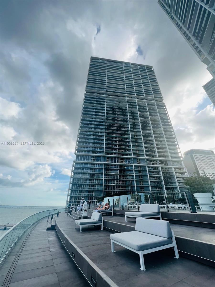 495 Brickell ave #2707, Miami FL 33131