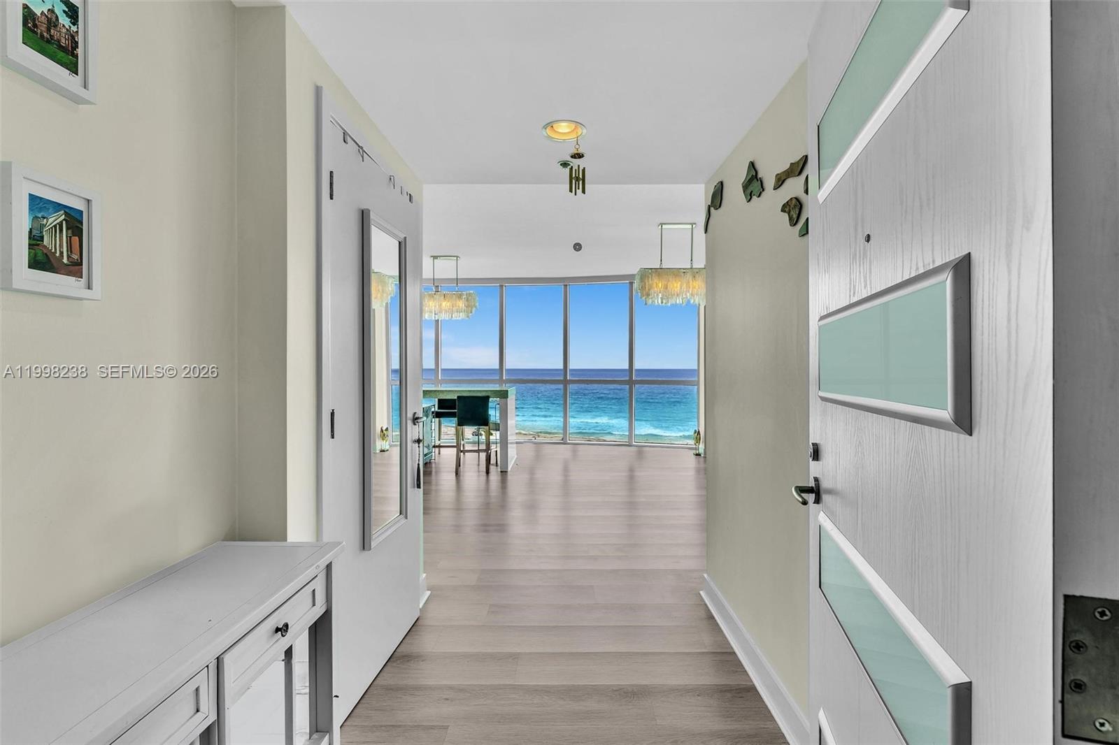 3801 Collins Ave #806, Miami Beach FL 33140