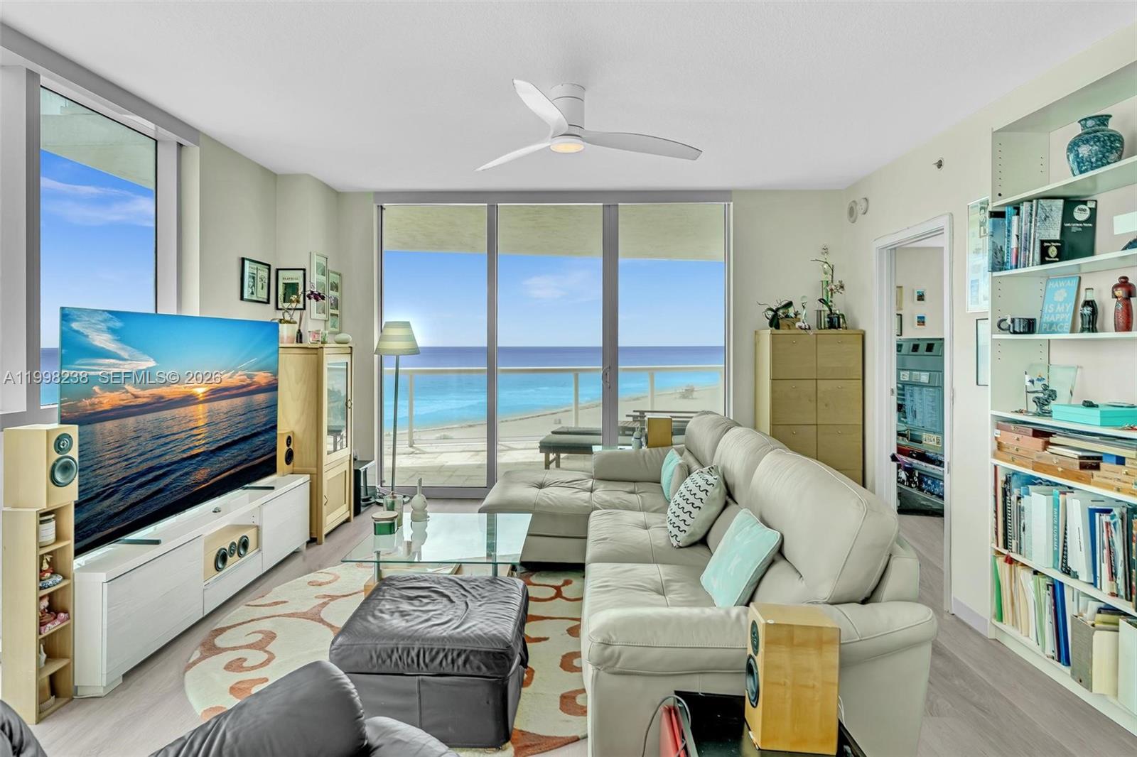 3801 Collins Ave #806, Miami Beach FL 33140
