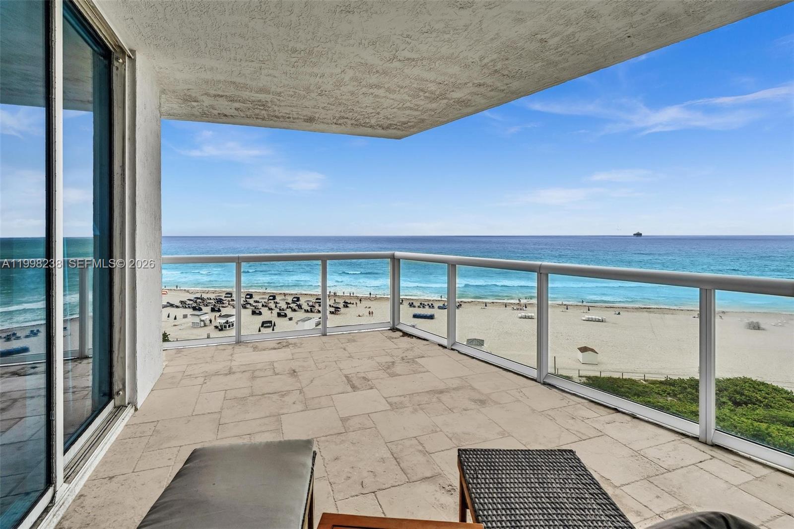3801 Collins Ave #806, Miami Beach FL 33140