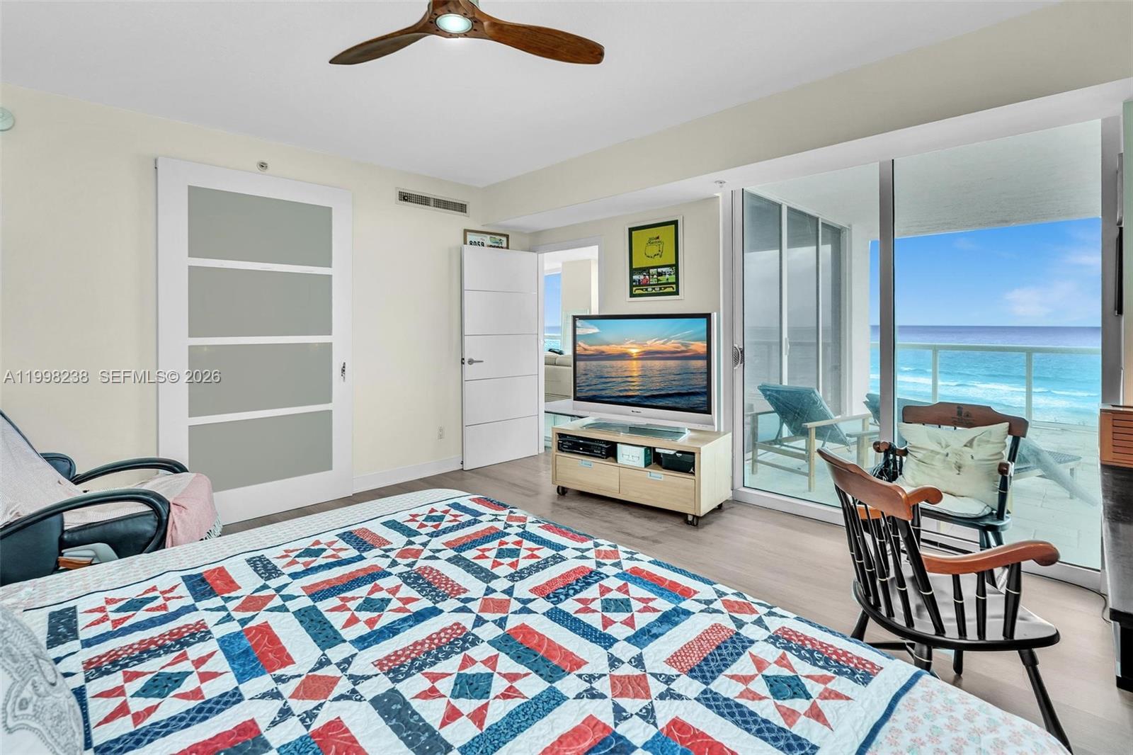 3801 Collins Ave #806, Miami Beach FL 33140