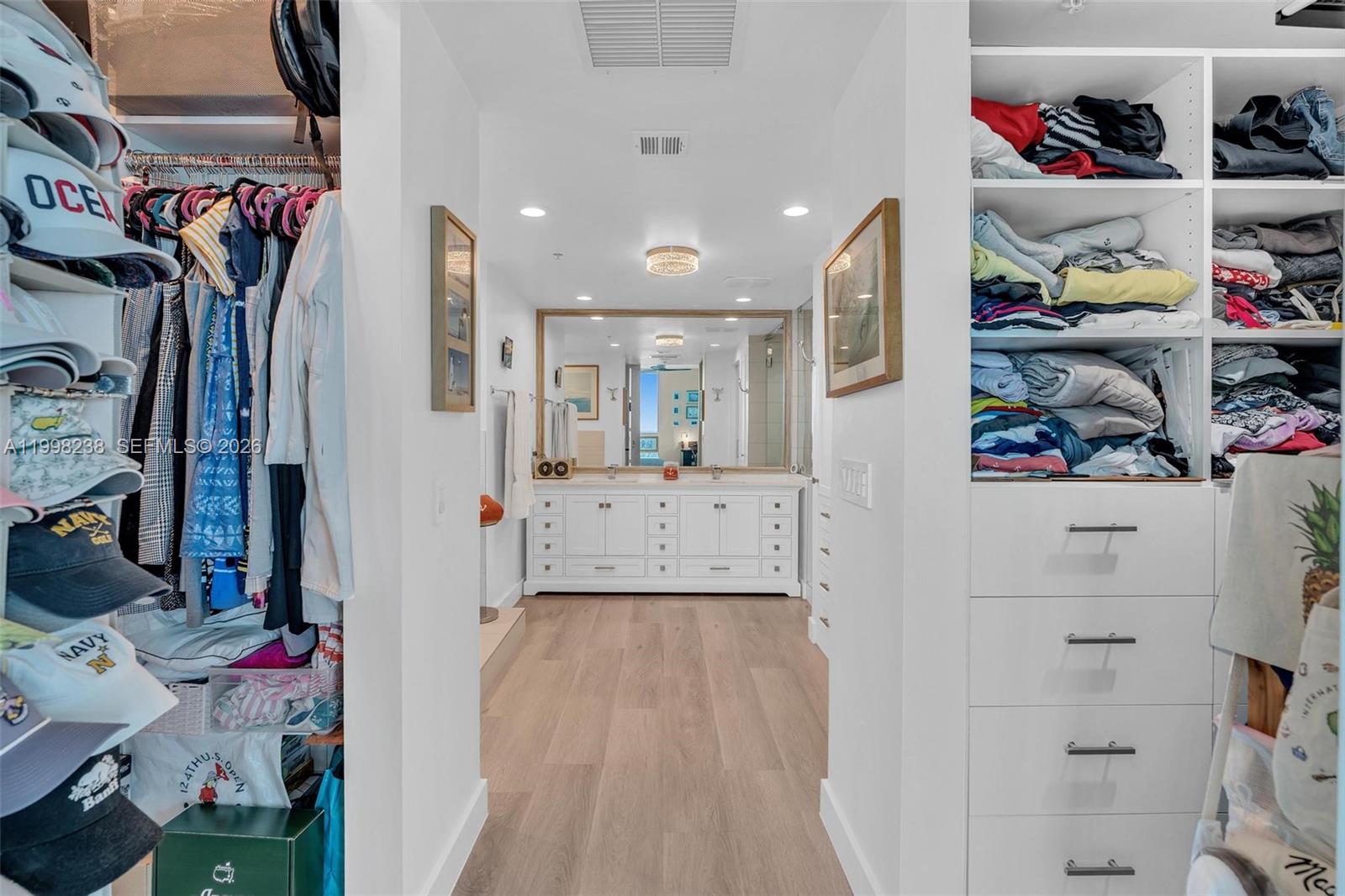 3801 Collins Ave #806, Miami Beach FL 33140