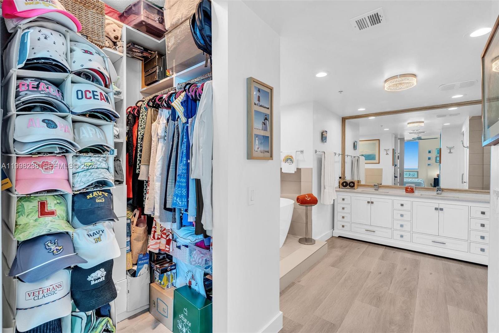 3801 Collins Ave #806, Miami Beach FL 33140