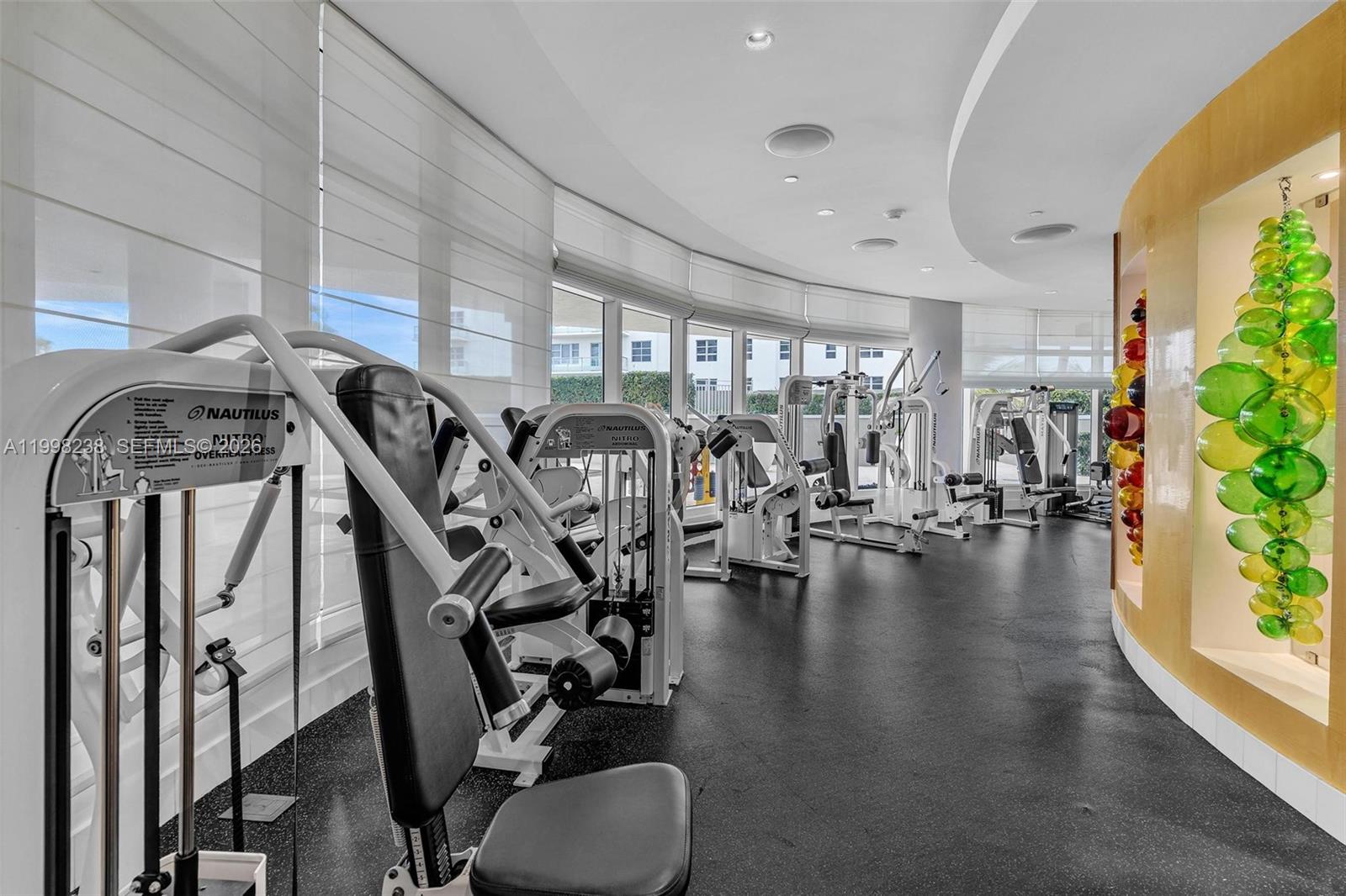 3801 Collins Ave #806, Miami Beach FL 33140