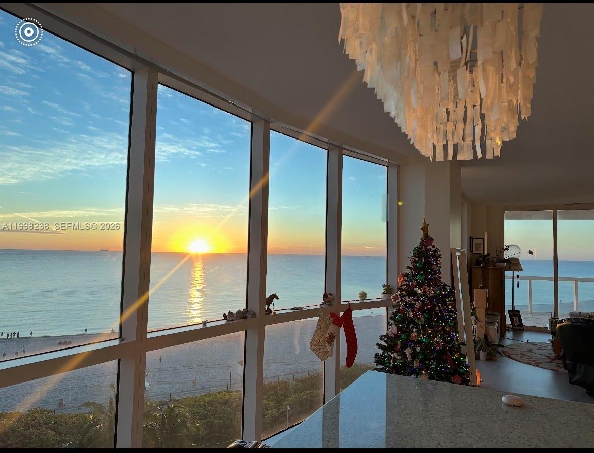 3801 Collins Ave #806, Miami Beach FL 33140