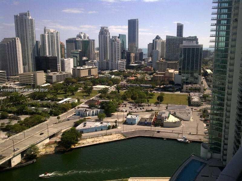 90 SW 3rd St #3104, Miami FL 33130