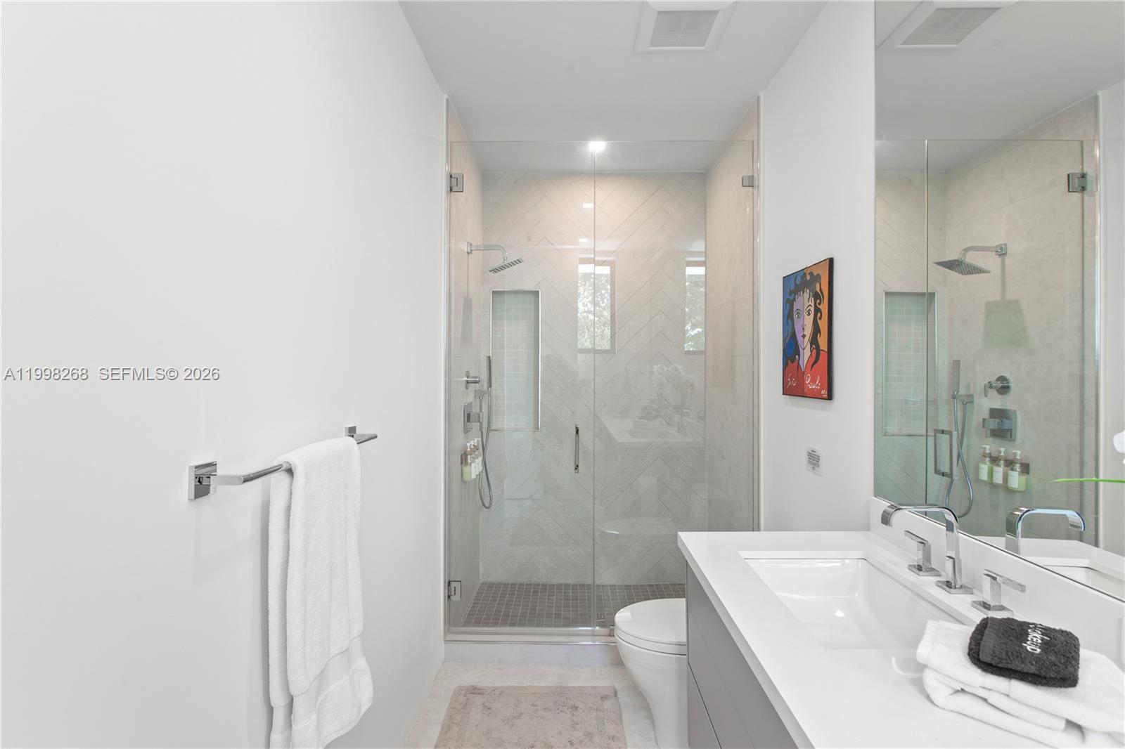 922 NE 78th St, Miami FL 33138