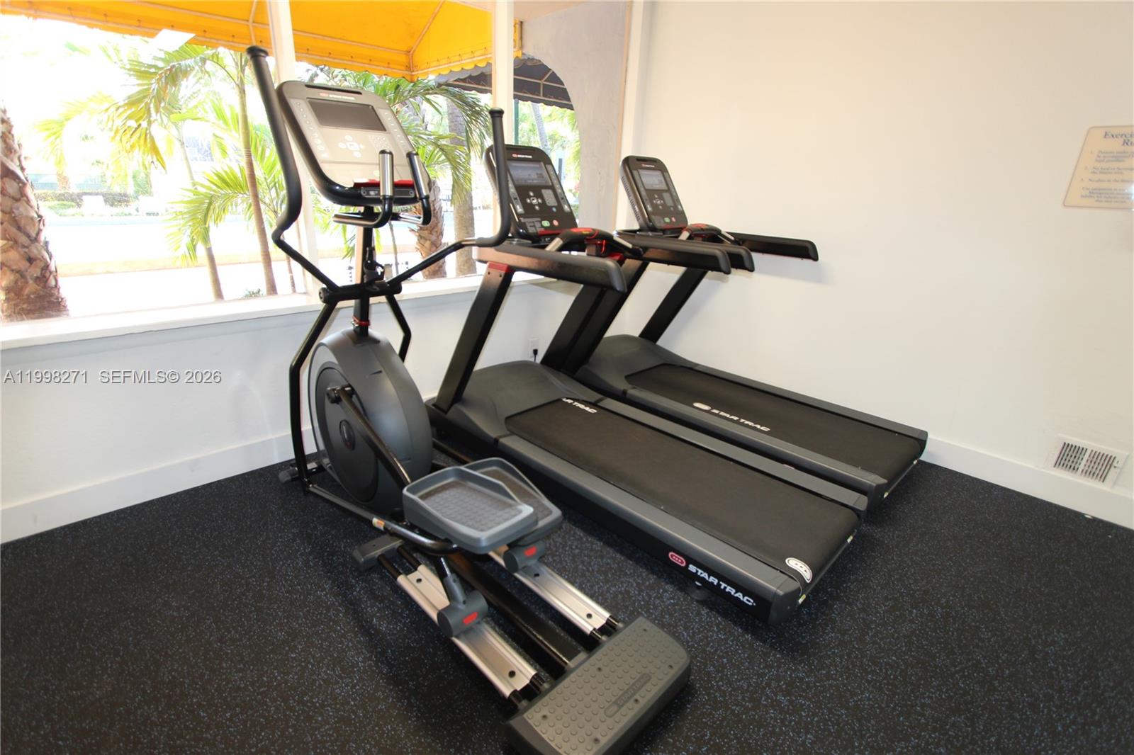 4550 NW 9th St #811E, Miami FL 33126