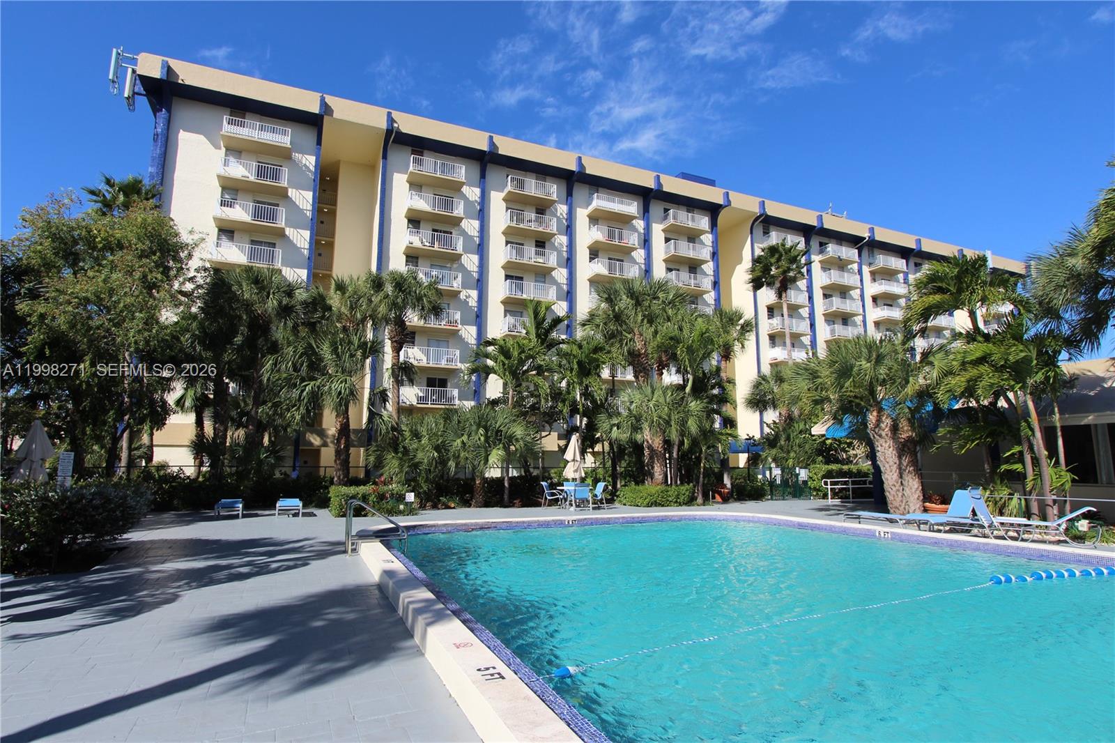 4550 NW 9th St #811E, Miami FL 33126