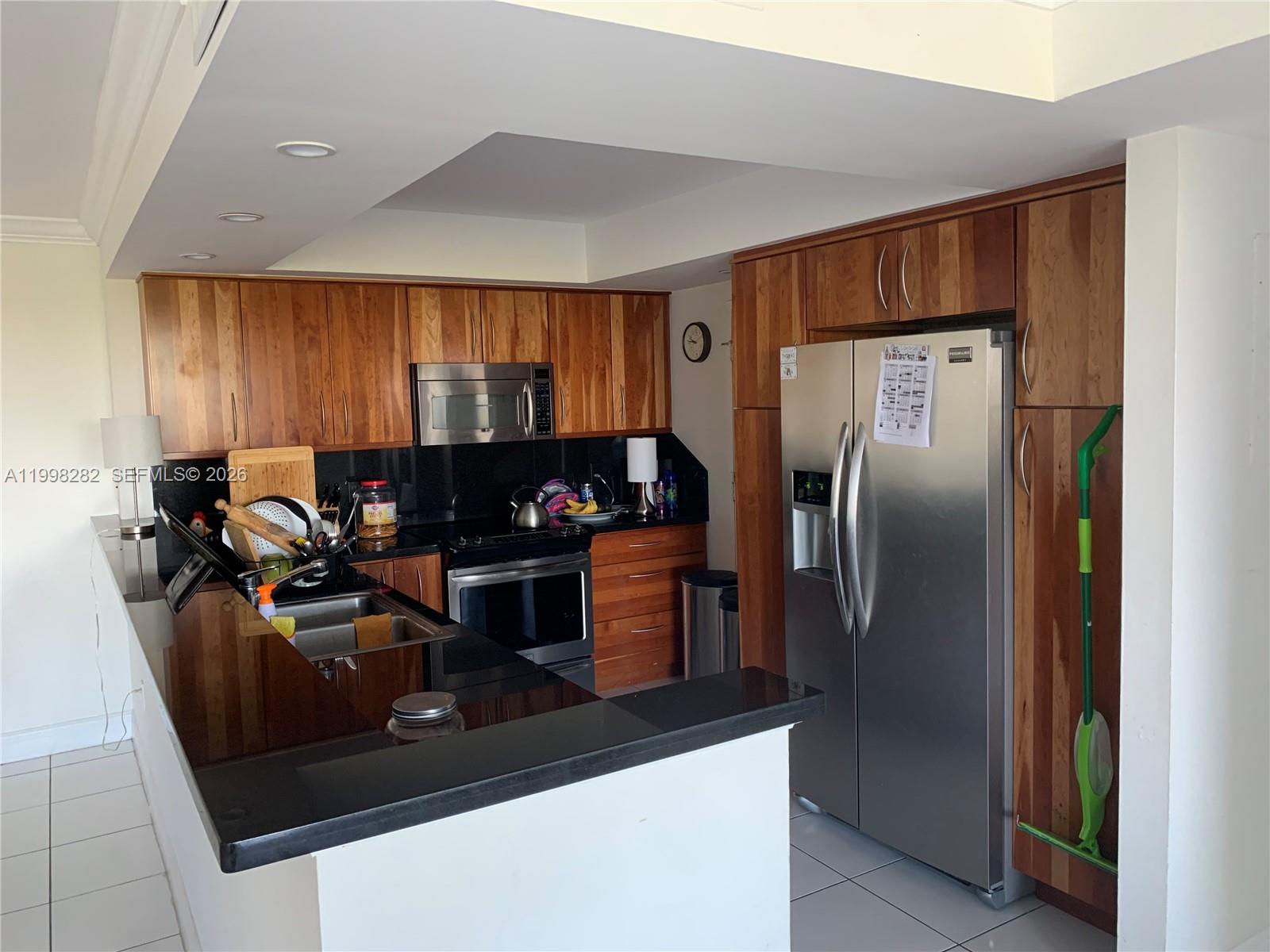 177 Ocean Lane Dr #512, Key Biscayne FL 33149