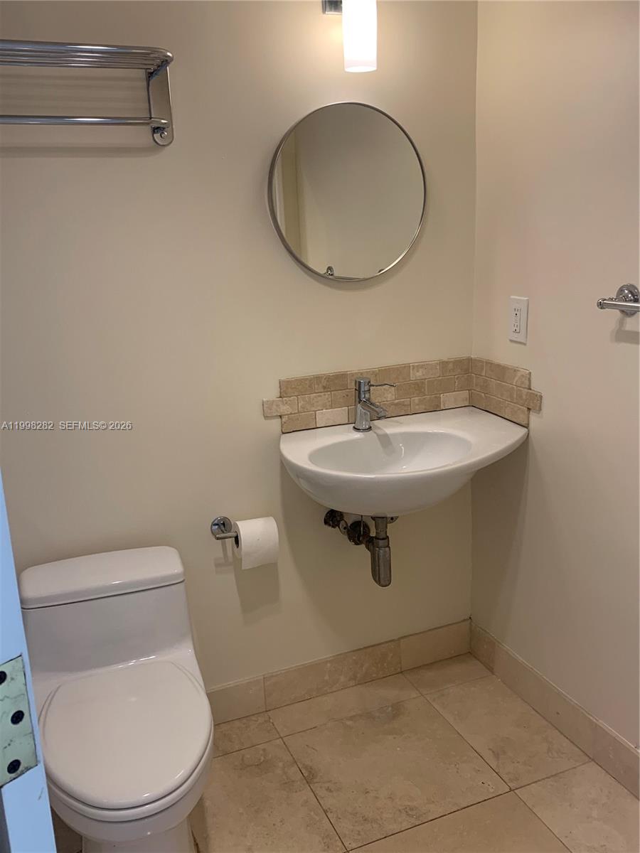 177 Ocean Lane Dr #512, Key Biscayne FL 33149