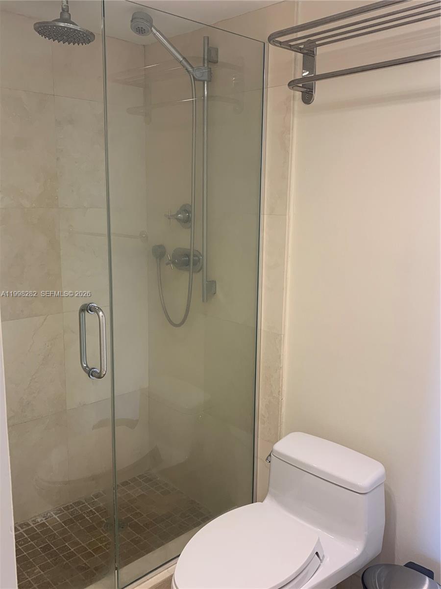 177 Ocean Lane Dr #512, Key Biscayne FL 33149