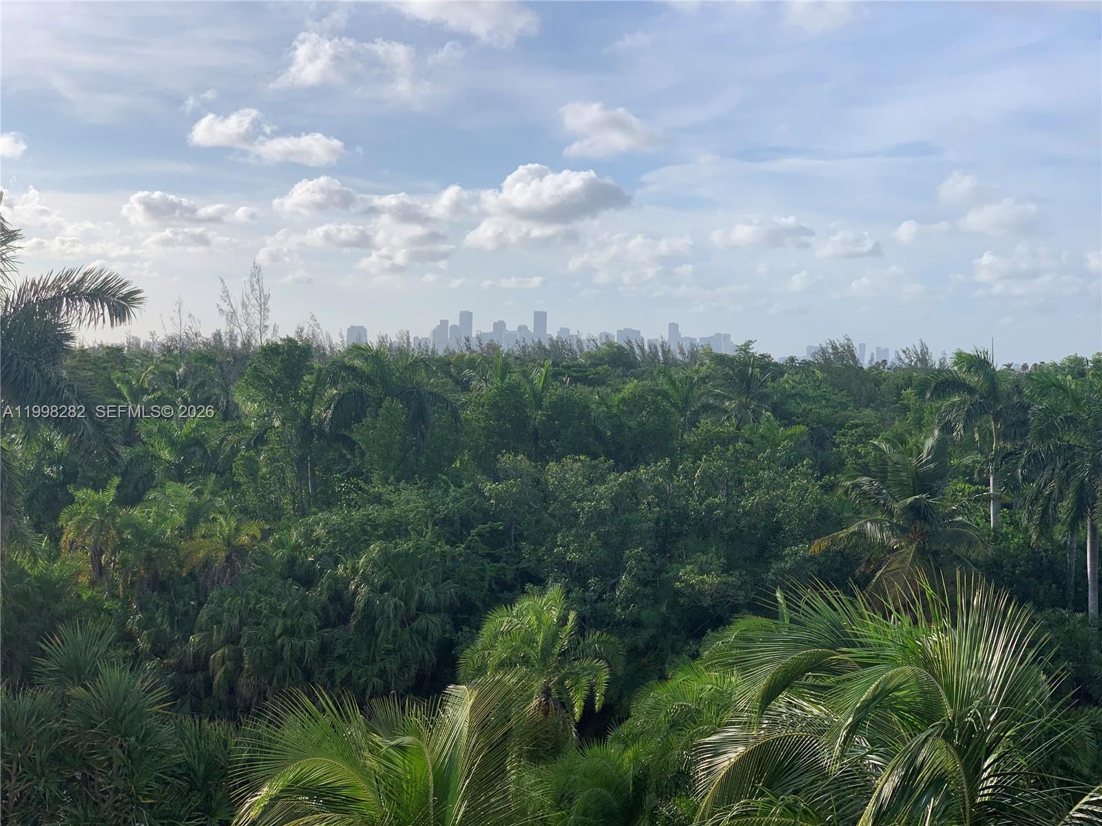 177 Ocean Lane Dr #512, Key Biscayne FL 33149