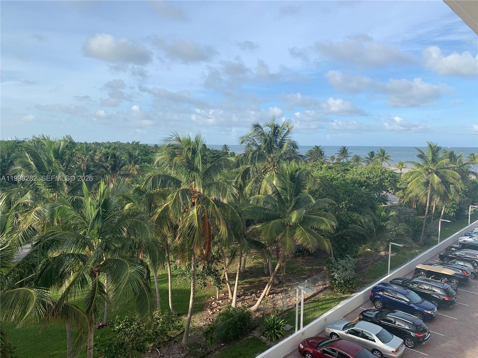 177 Ocean Lane Dr #512, Key Biscayne FL 33149