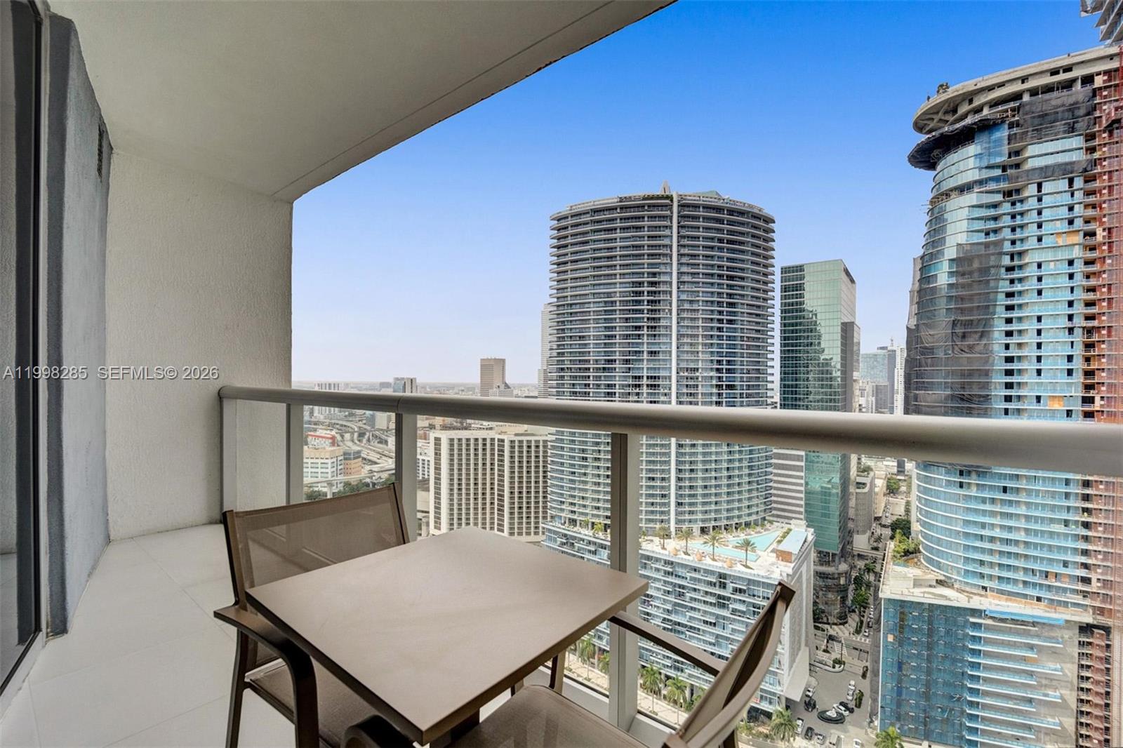 475 Brickell Ave #3310, Miami FL 33131