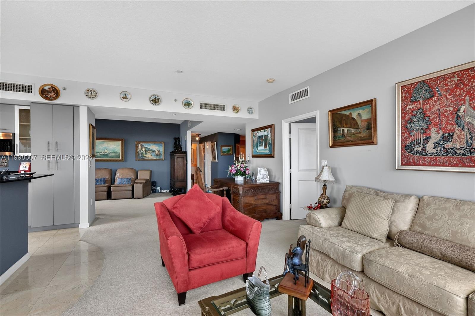 7910 Harbor Island Dr #406, North Bay Village FL 33141