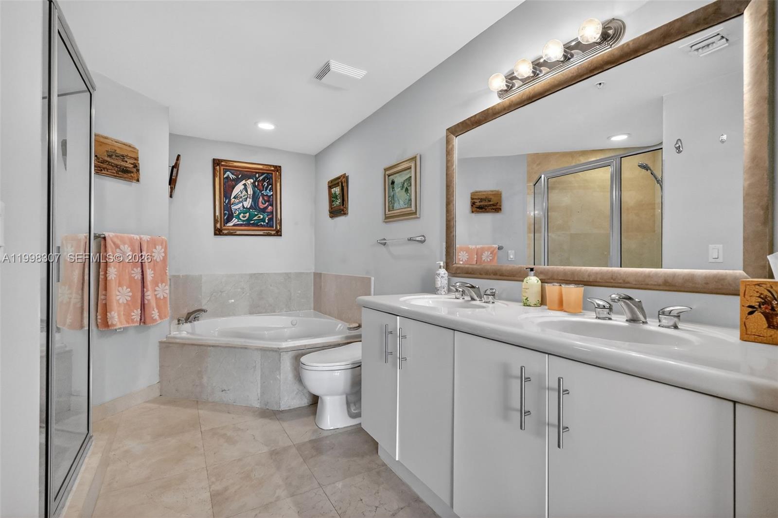 7910 Harbor Island Dr #406, North Bay Village FL 33141