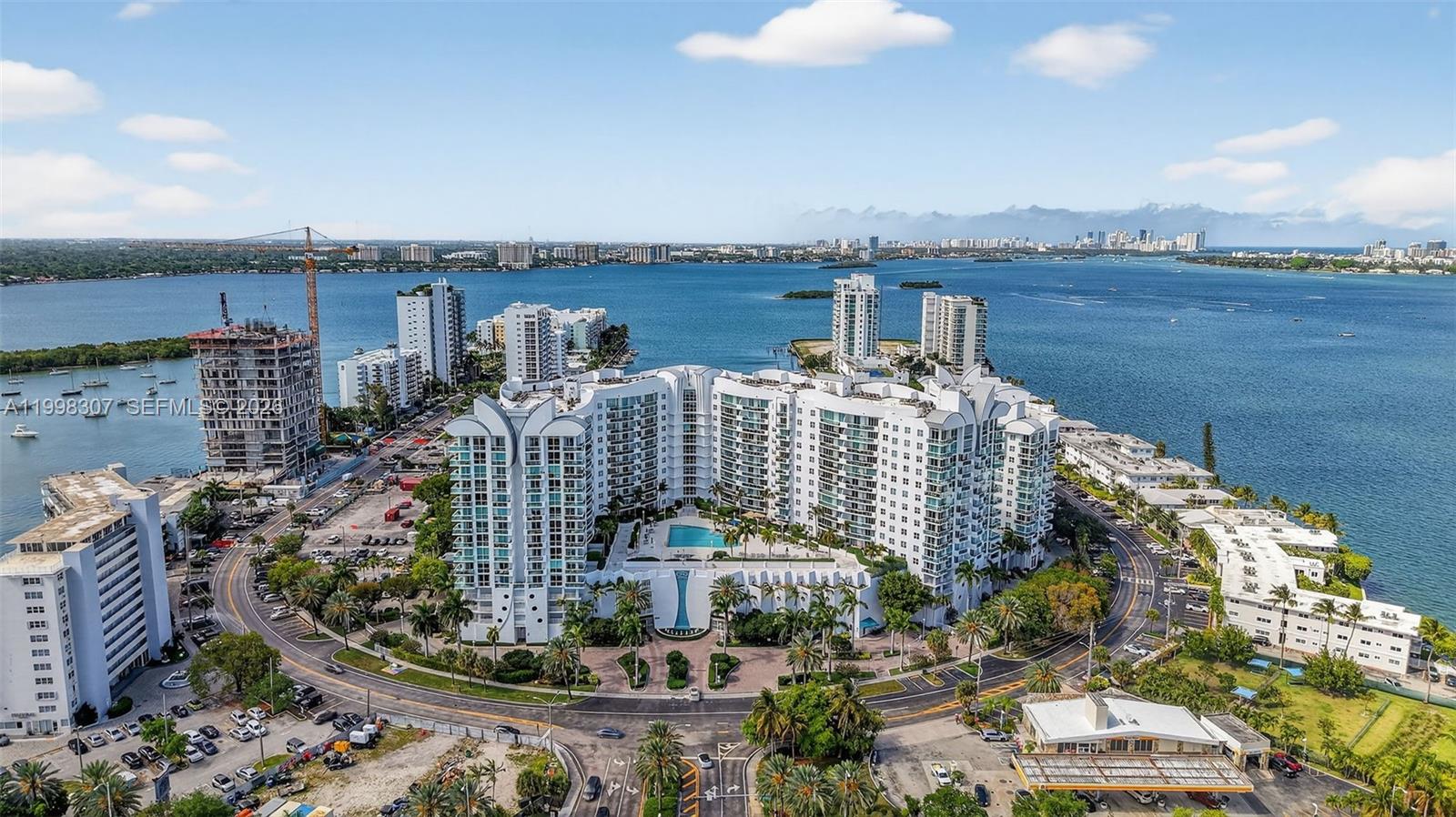 7910 Harbor Island Dr #406, North Bay Village FL 33141