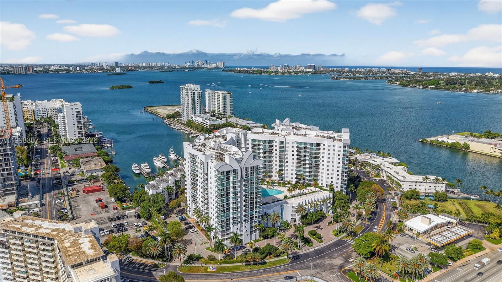 7910 Harbor Island Dr #406, North Bay Village FL 33141