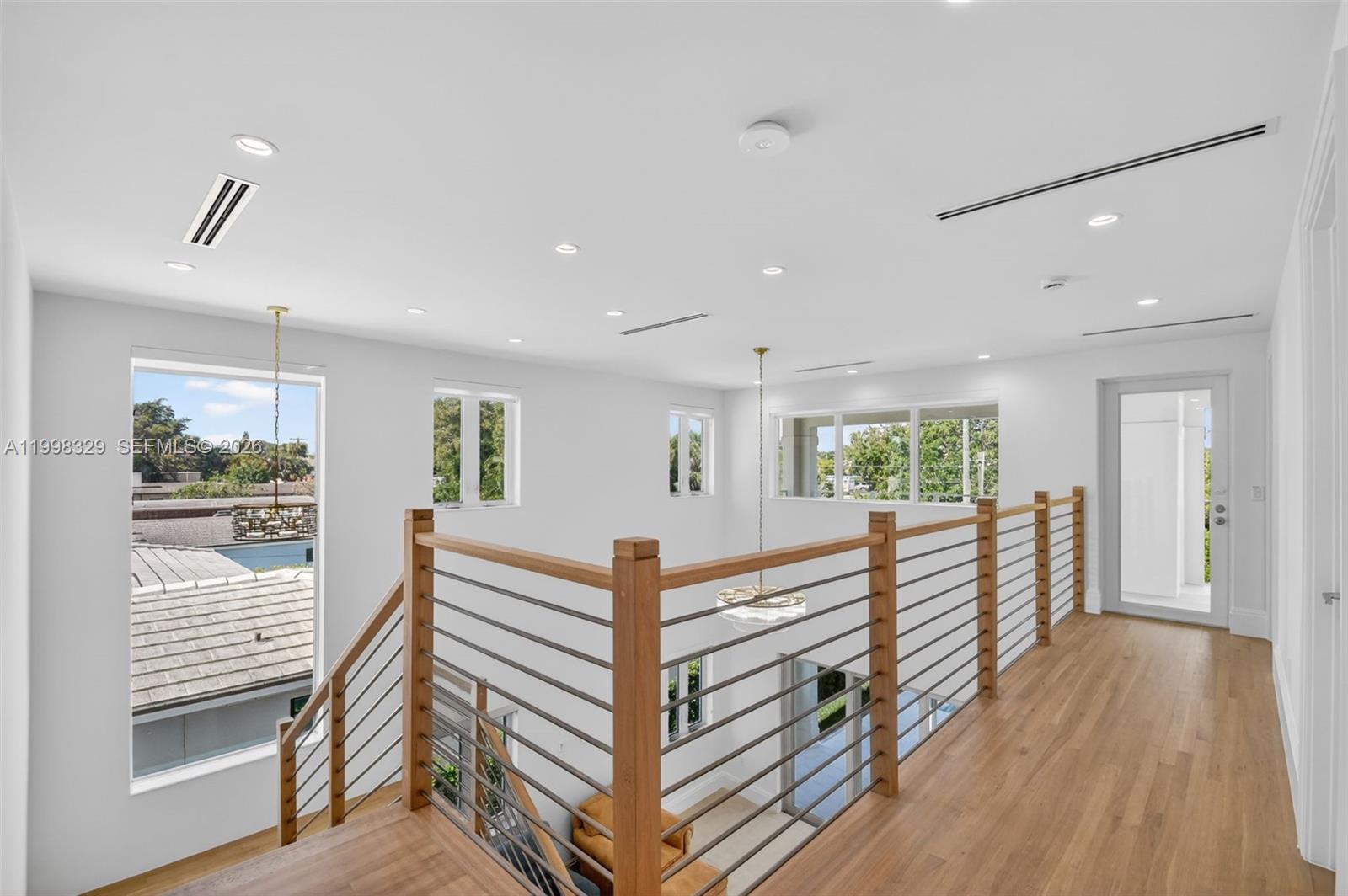 1017 S Palmway, Lake Worth FL 33460