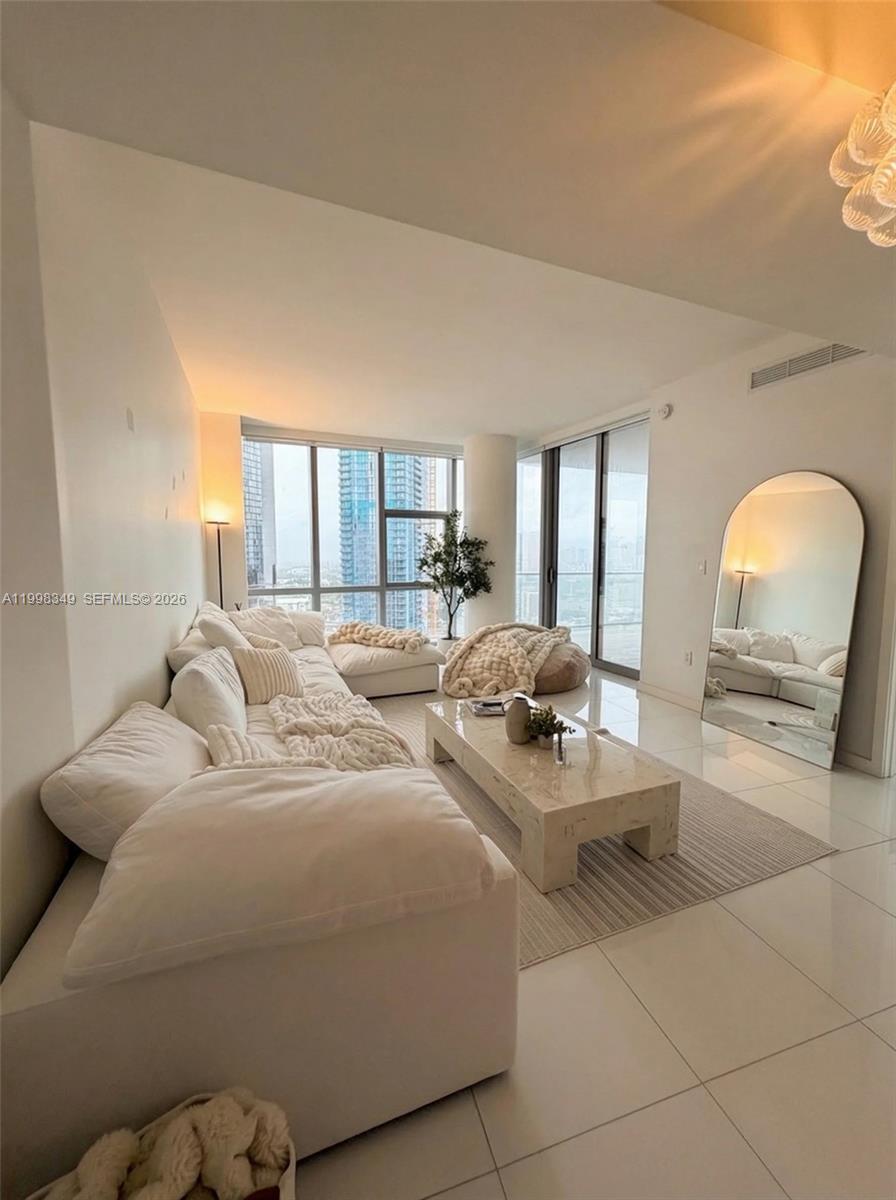 851 NE 1st Ave #2301, Miami FL 33132