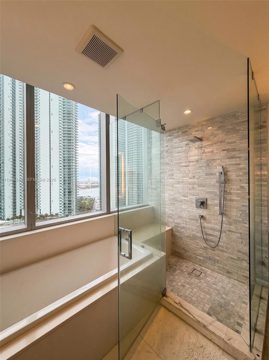 851 NE 1st Ave #2301, Miami FL 33132