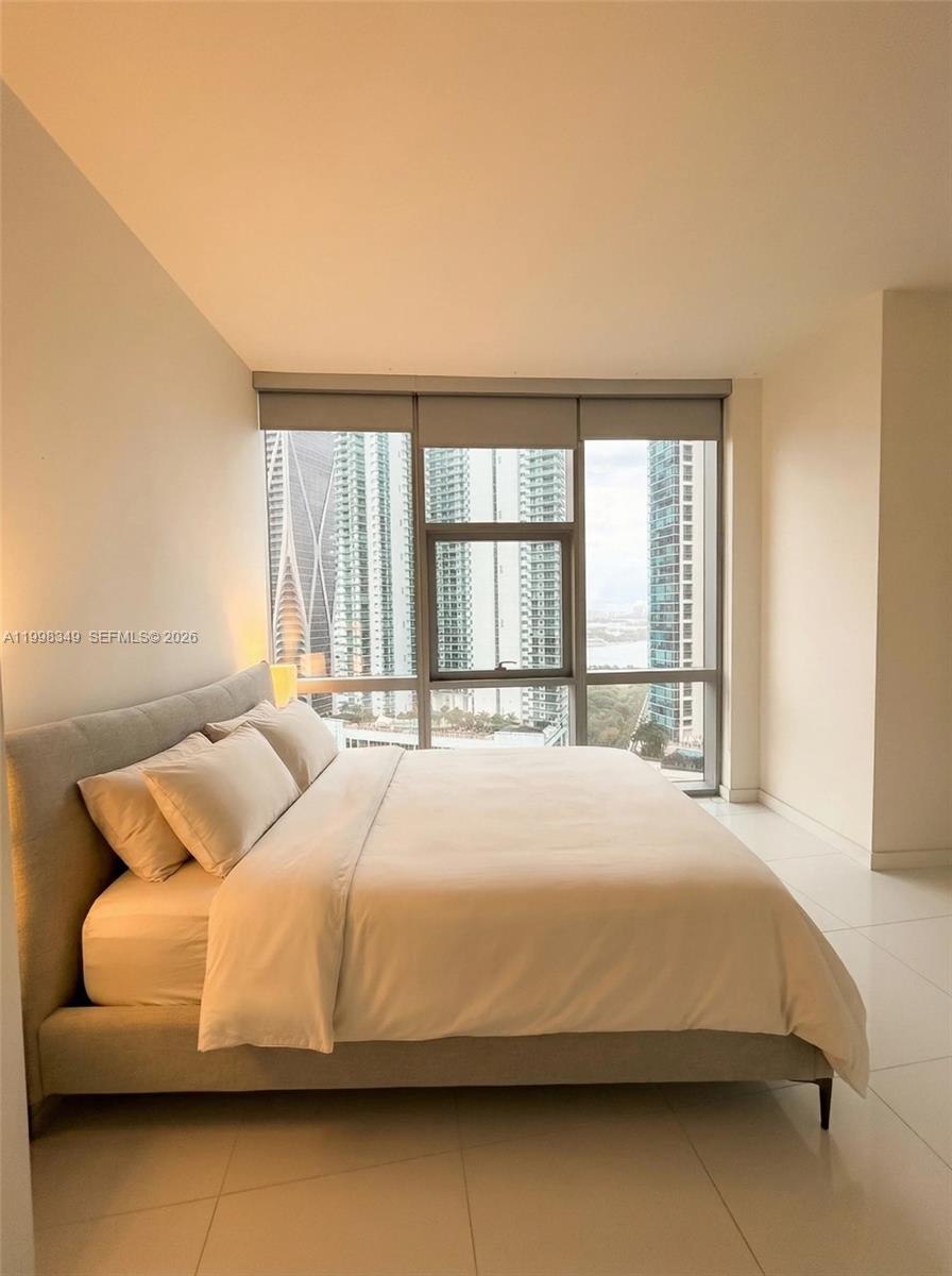 851 NE 1st Ave #2301, Miami FL 33132