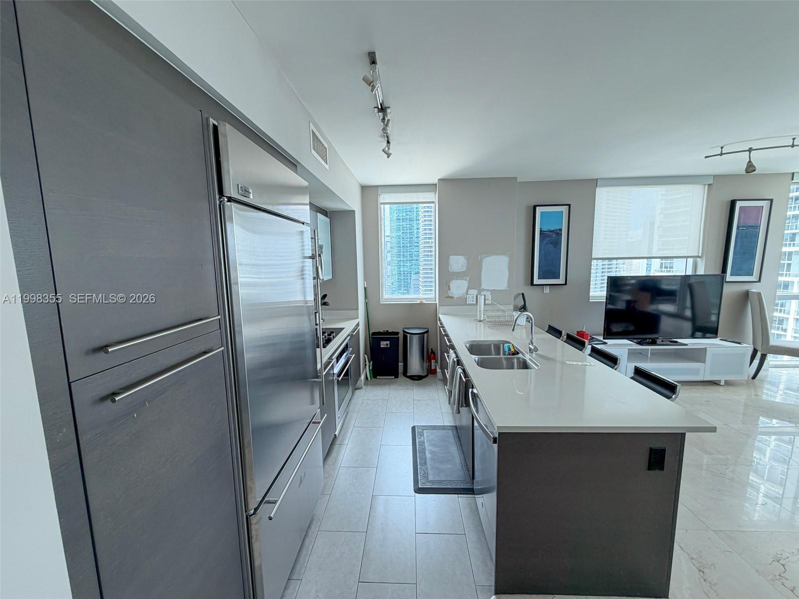 500 Brickell Ave #3001, Miami FL 33131
