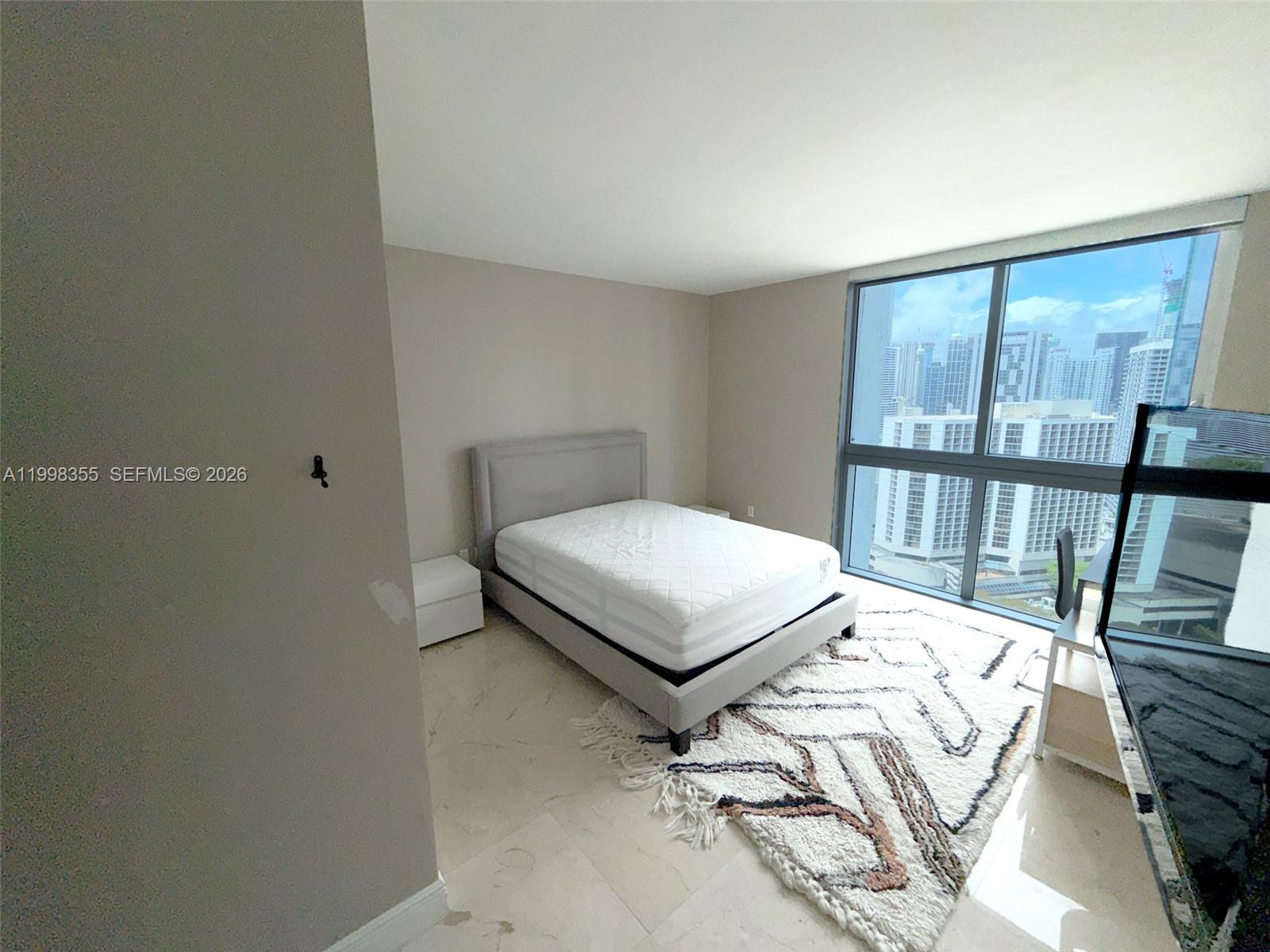 500 Brickell Ave #3001, Miami FL 33131