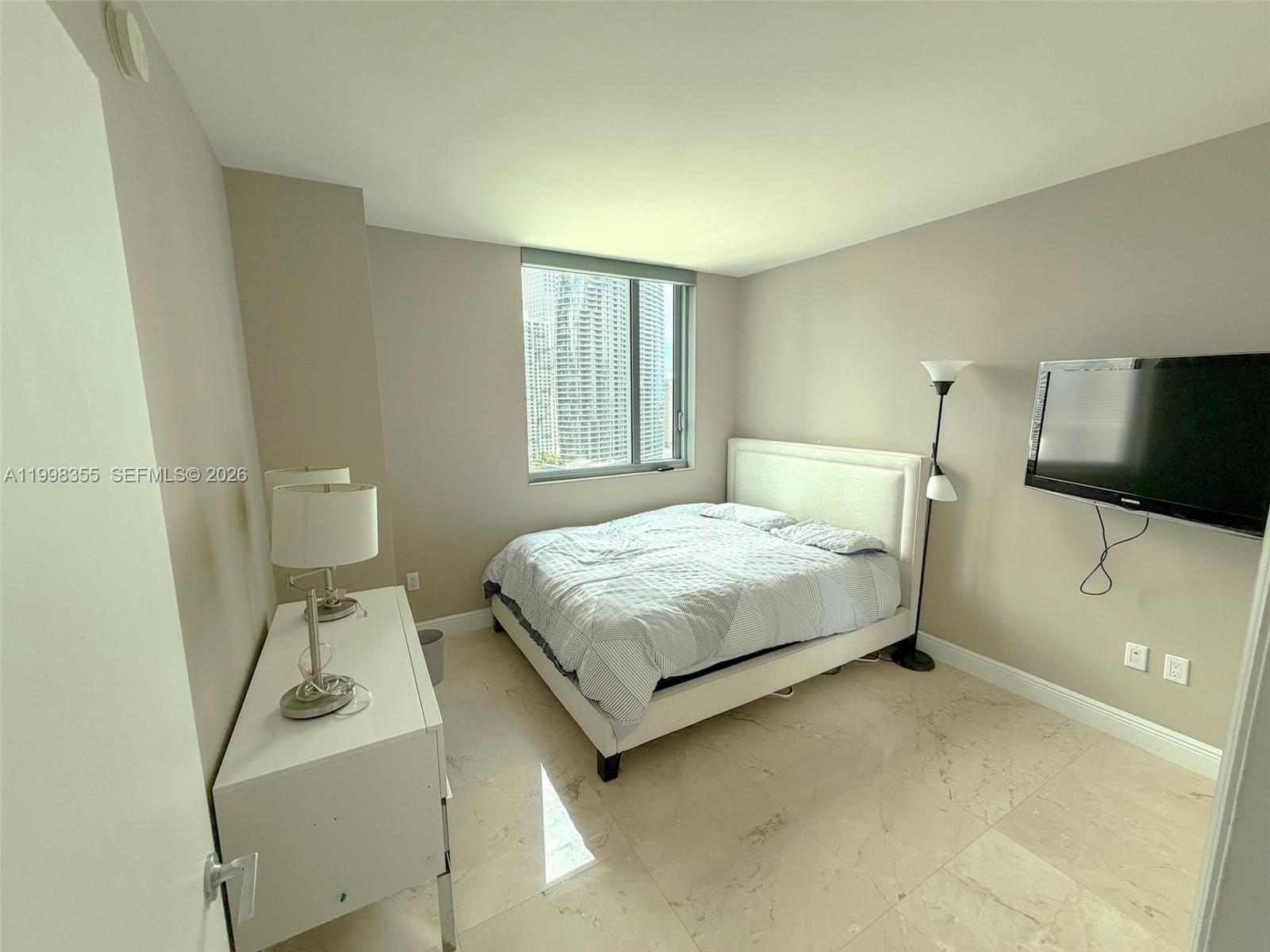 500 Brickell Ave #3001, Miami FL 33131