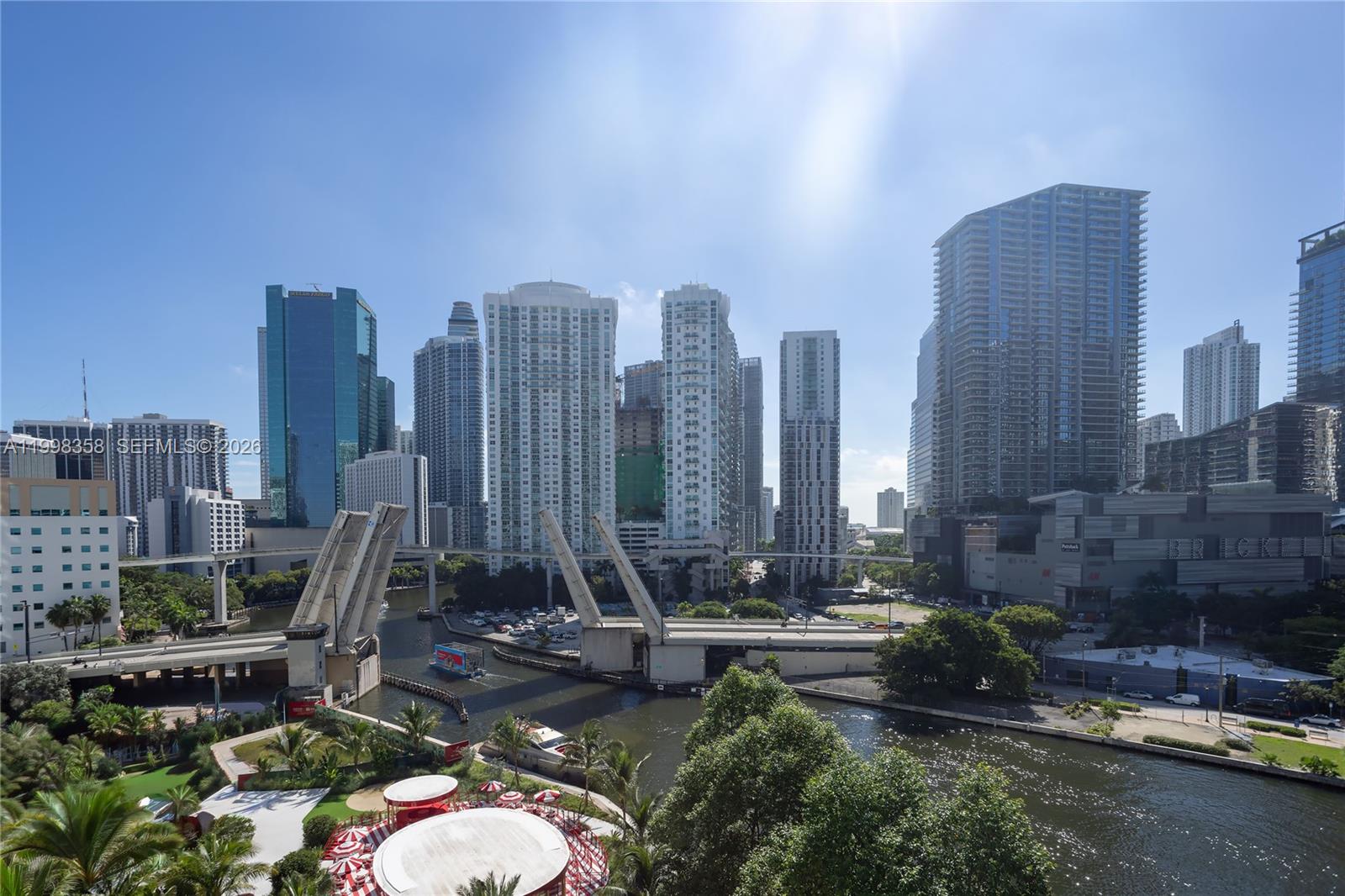 92 SW 3rd St #3512, Miami FL 33130
