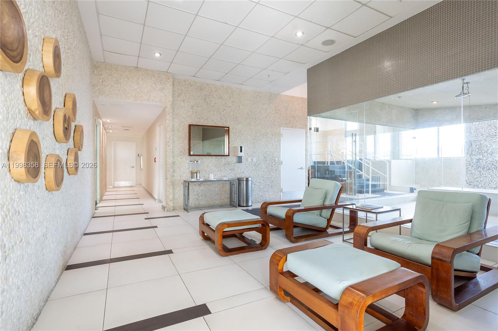92 SW 3rd St #3512, Miami FL 33130