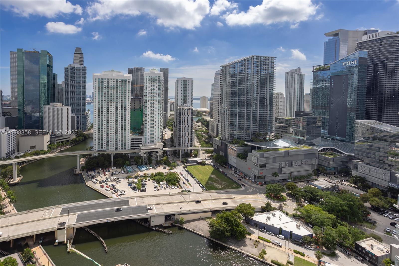 92 SW 3rd St #3512, Miami FL 33130