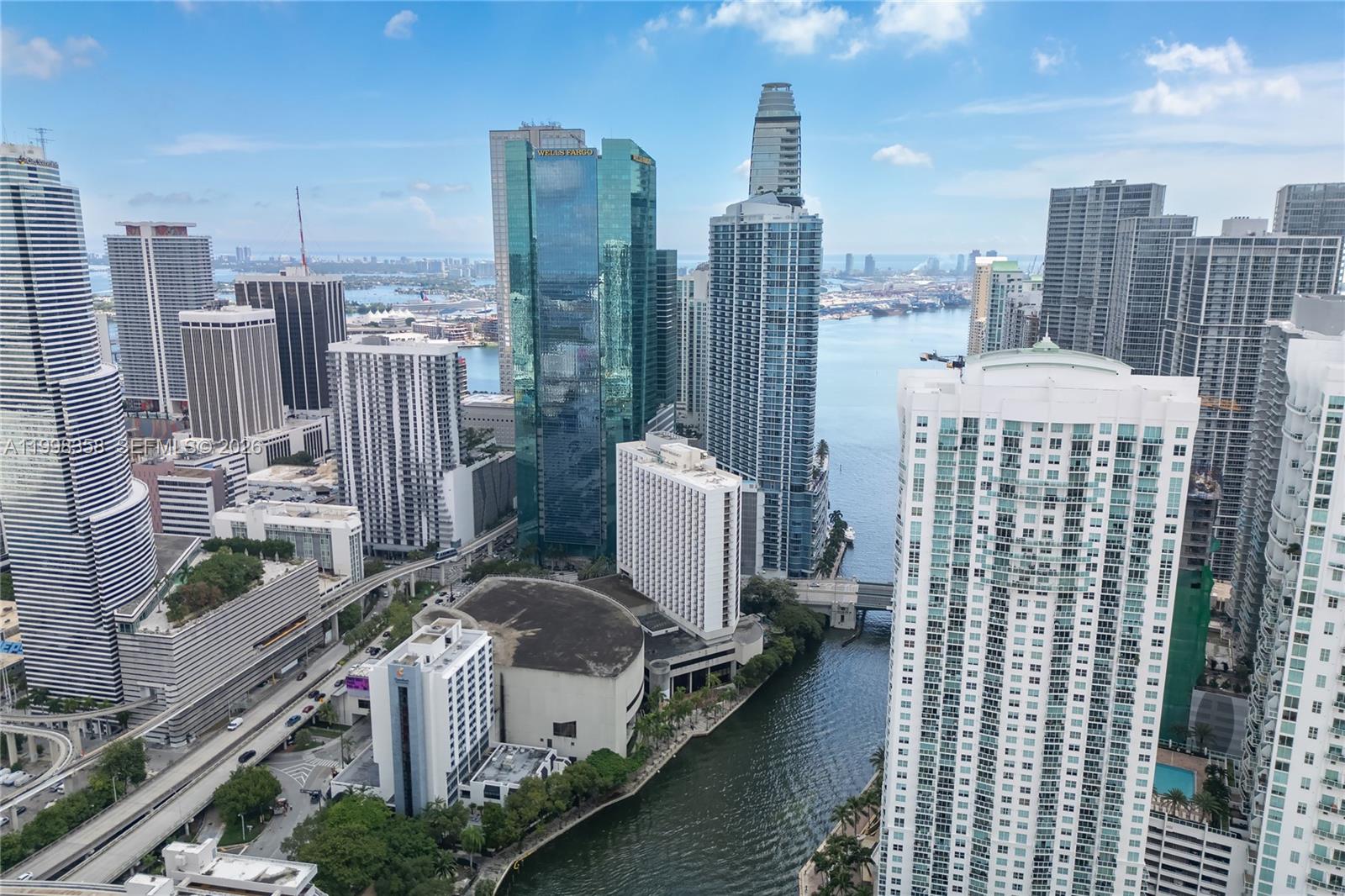 92 SW 3rd St #3512, Miami FL 33130