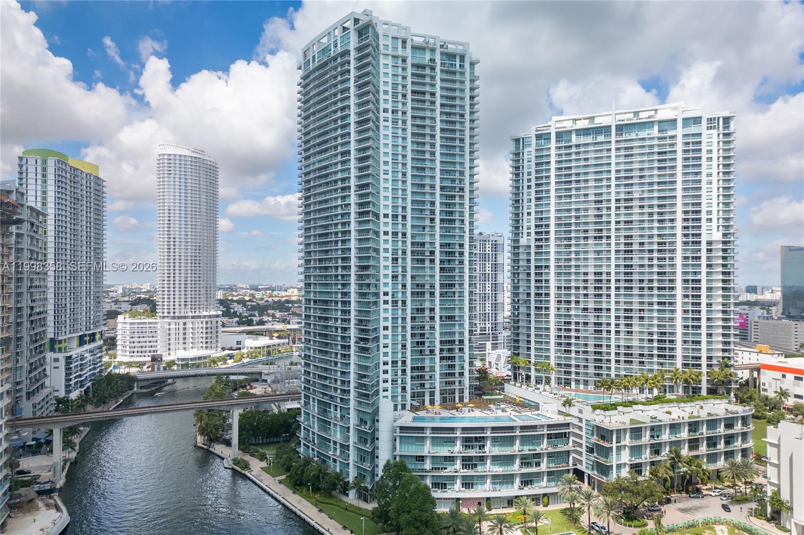 92 SW 3rd St #3512, Miami FL 33130