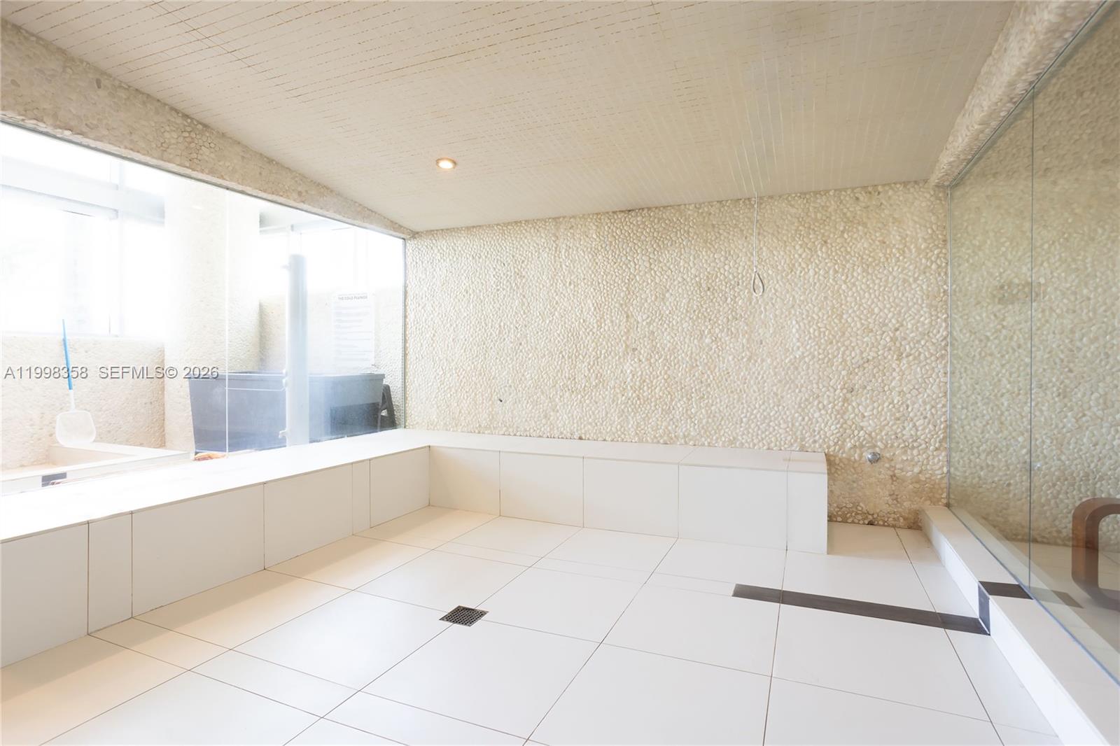 92 SW 3rd St #3512, Miami FL 33130