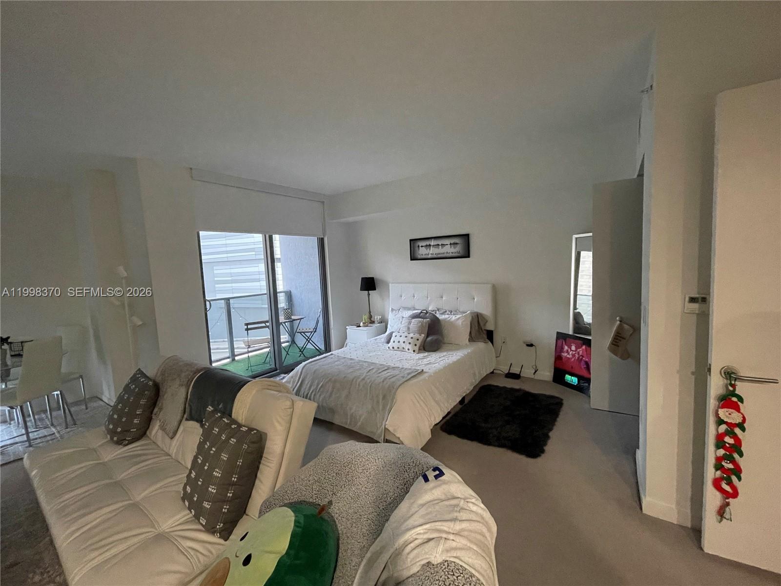 31 SE 6th St #303, Miami FL 33131