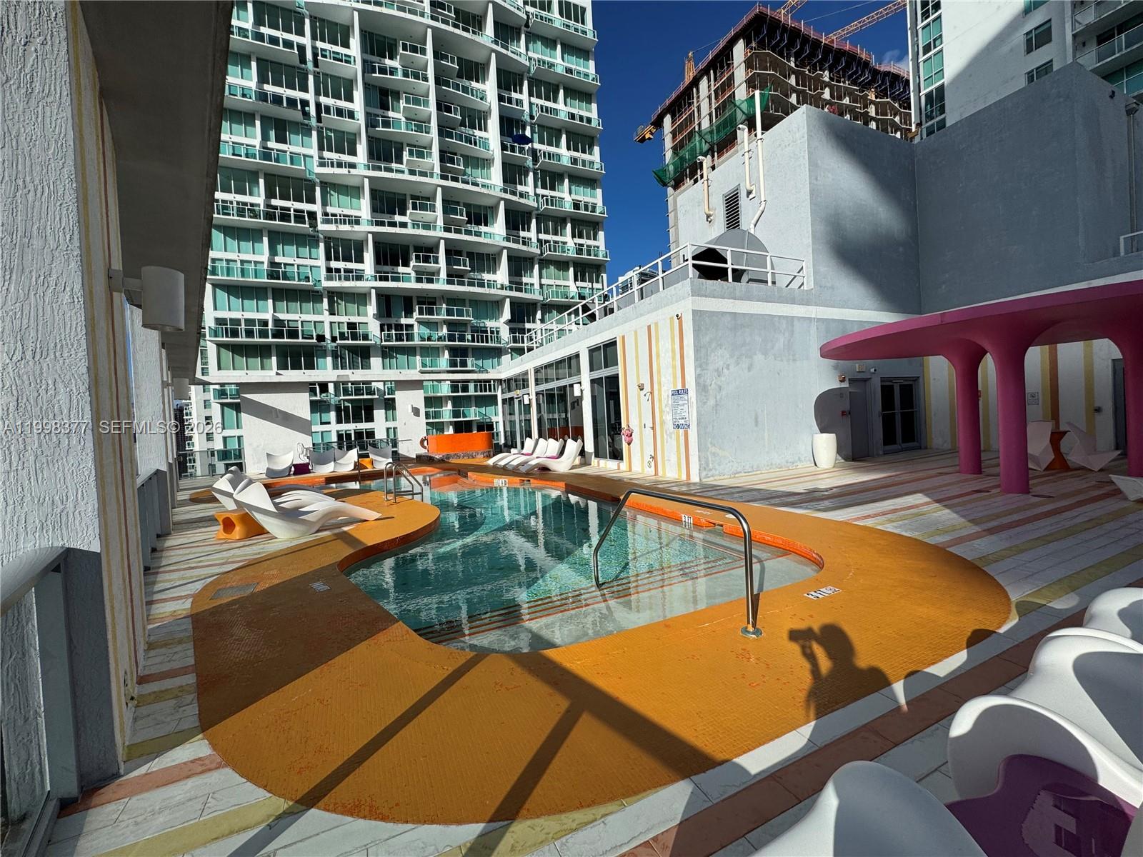 31 SE 6th St #305, Miami FL 33131