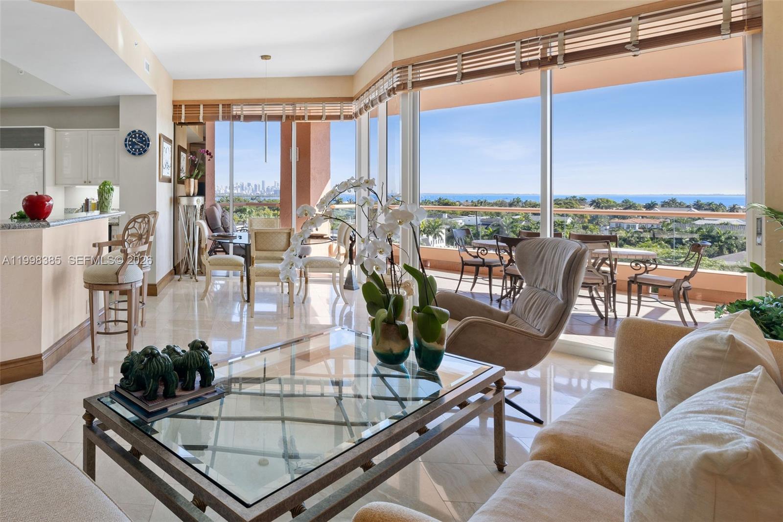 10 Edgewater Dr #7G, Coral Gables FL 33133